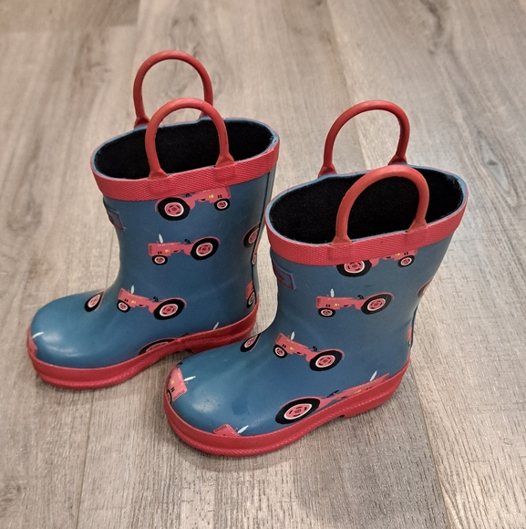 Hatley Other - HATLEY Toddler's Tractor Print Rainboots